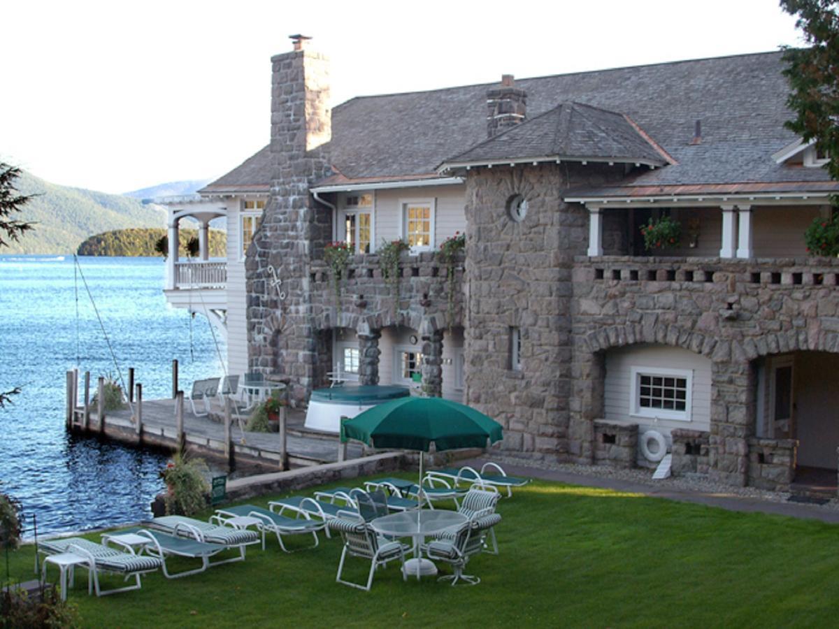 Lake George Boathouse Waterfront Lodging Болтон-Лендинг Экстерьер фото